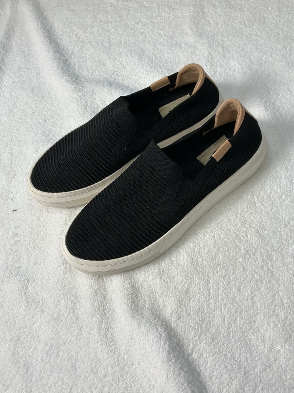 UGG Men's Black Knit Slip-On Sneakers with Tan Heel Tab